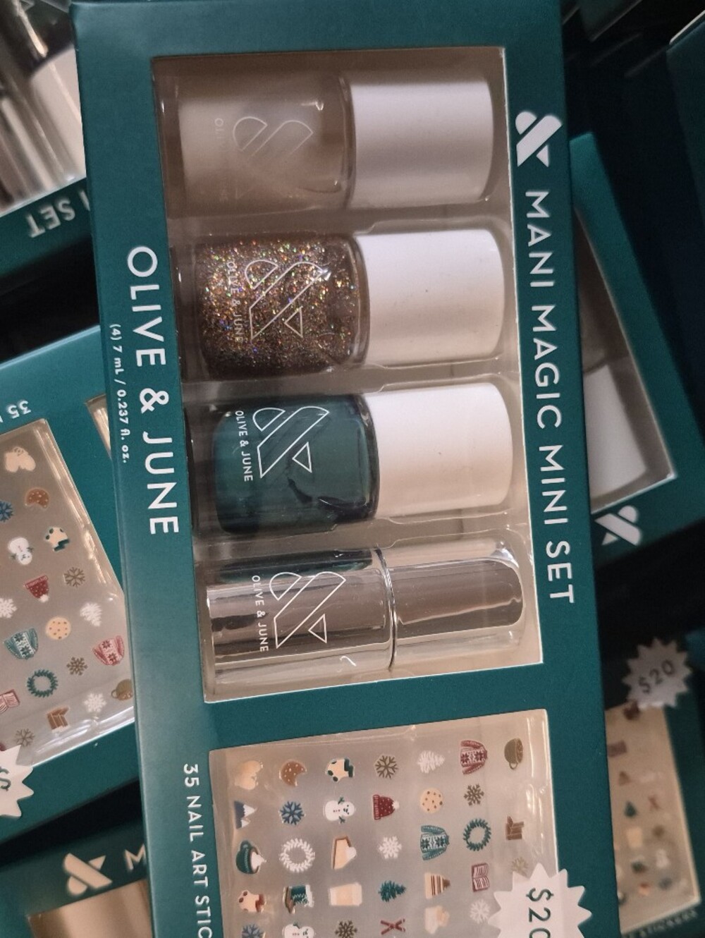 Olive & June Mani Magic Mini Set — Green & Glitter Nail Polishes